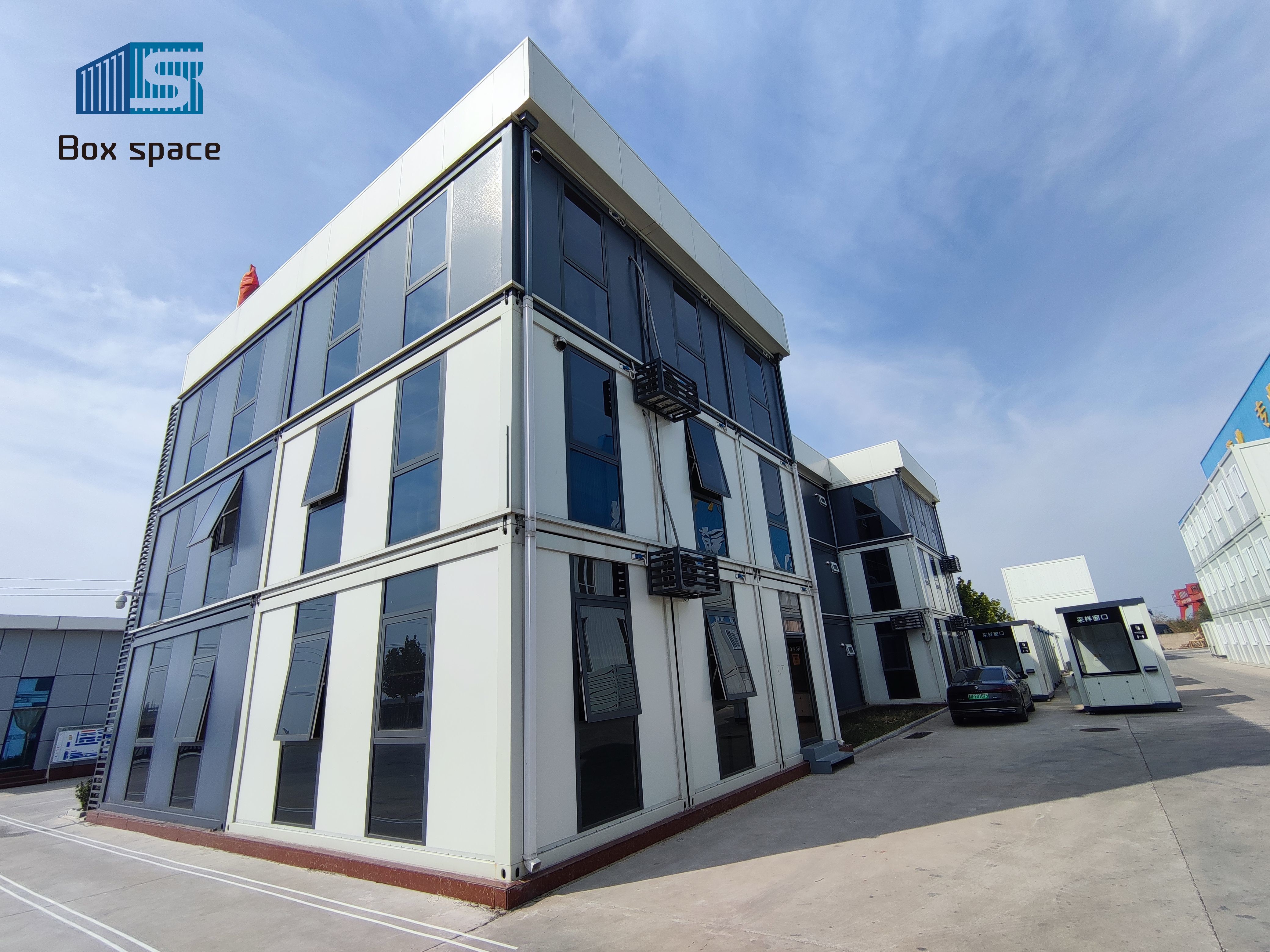 20ft 40ft Flat Pack Accommodation Units OEM Detachable Container House
