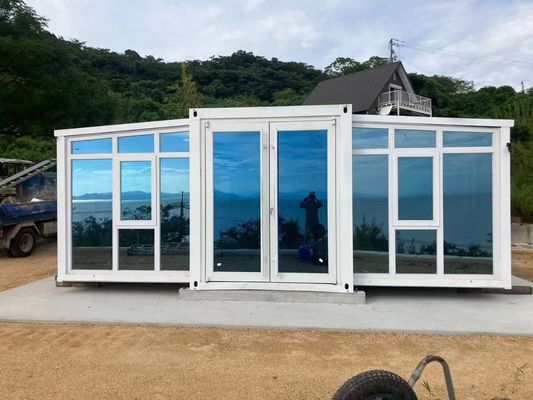 3 Bedroom Expandable Container House Luxury Prefabricated Camp Modular Cabin