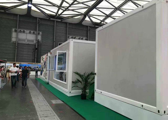 China Customized Size Prefabricated Container House , Living Container House For Toursim factory