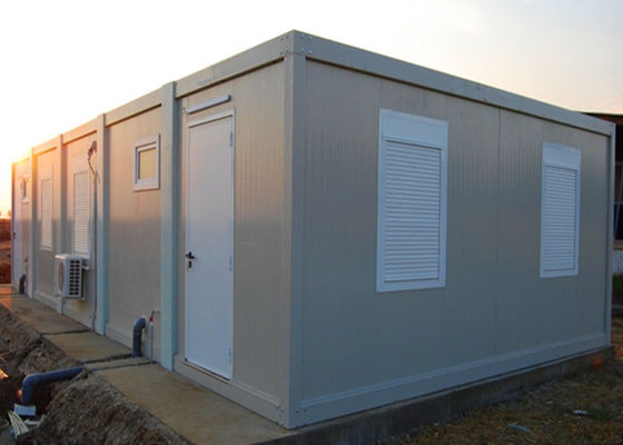 China Insulation Flat Pack Metal Storage Containers With Shutter Window And Drainage System factory