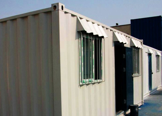 Multifunctional Portable Container House , White Prefab Container House For Restaurant